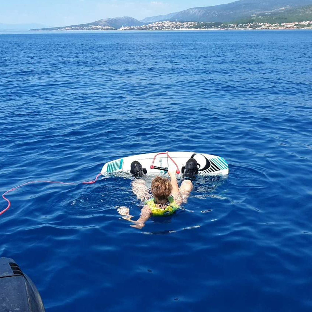 Spinera Rental Wakeboard 144 cm