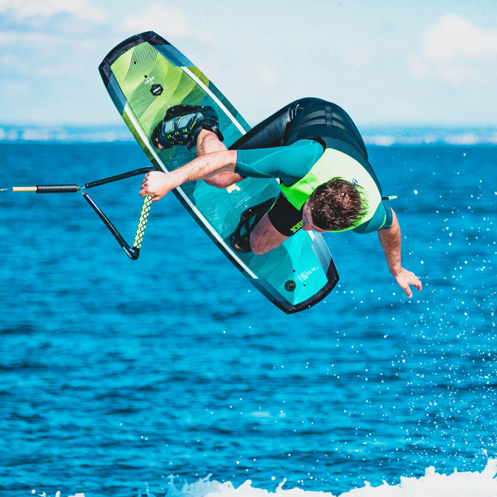 Jobe Vanity wakeboard en Maze wakeboardbindingen 136 cm