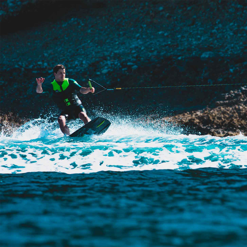 Jobe Vanity wakeboard en Unit wakeboardbindingen 141 cm