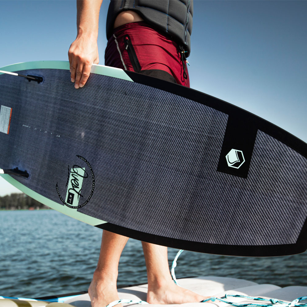 Liquid Force quest 4.7 wakesurfer
