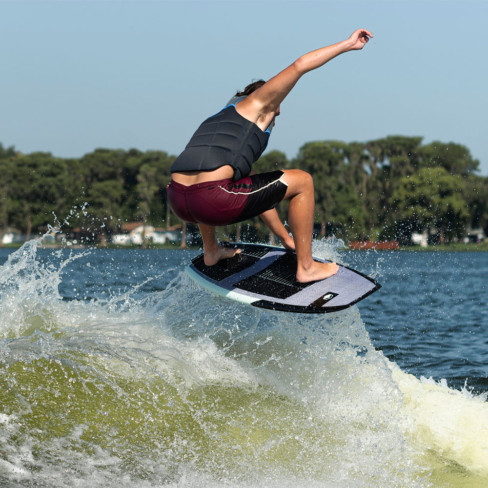 Liquid Force quest 4.7 wakesurfer